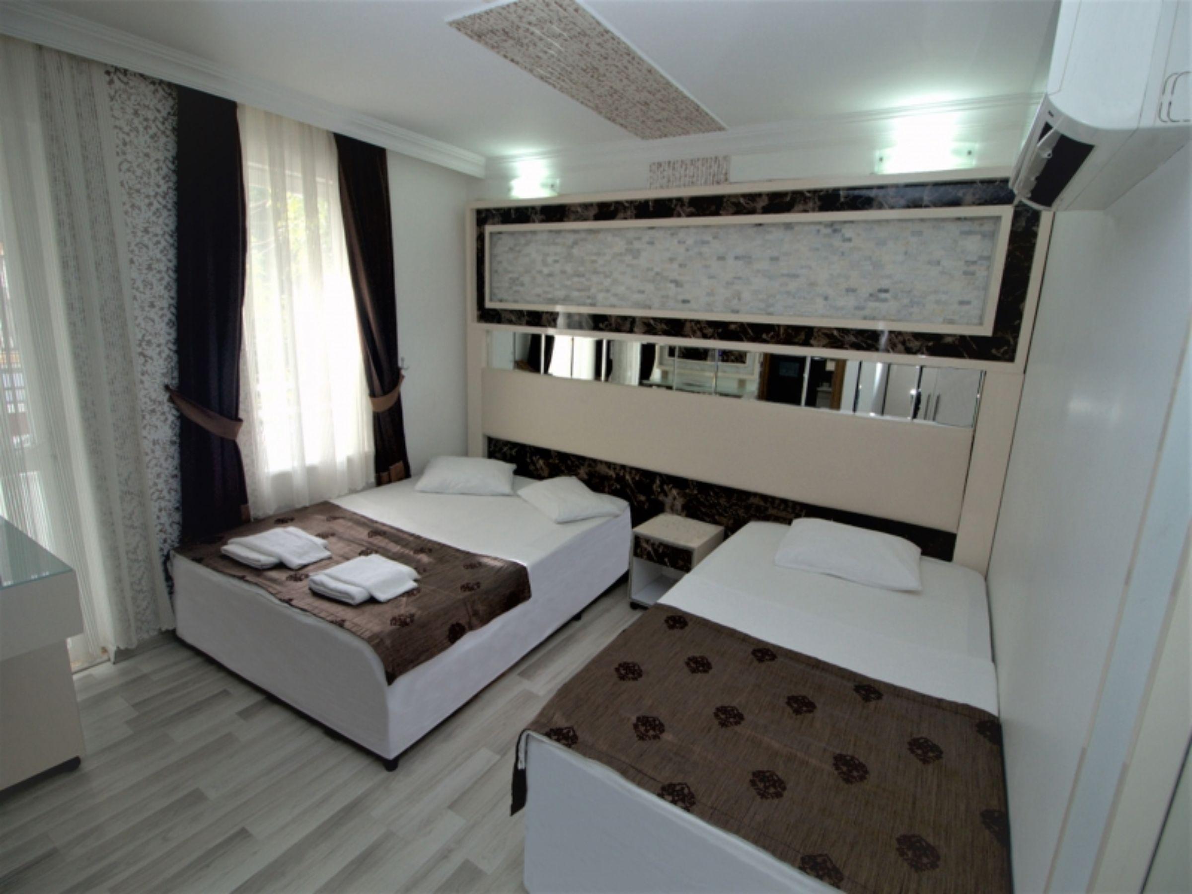 Behram Hotel Antália Exterior foto