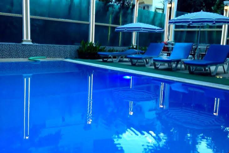 Behram Hotel Antália Exterior foto